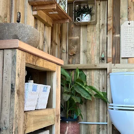 Deerstone Glamping-ingleborough Hill Dome-hot Tub Lüks kamp alanı Earby